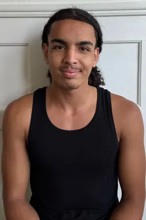 Porträt von Ismail, Lernende/r in der Kita Bärlis