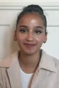 Porträt von Jodi, Lernende/r in der Kita Bärlis