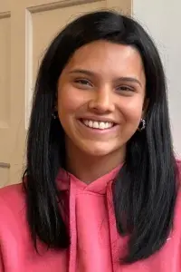Porträt von Leah, KitaleiterIn in der Kita Bärlis